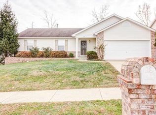 108 Ashford Oaks Ct, Wentzville, MO 63385