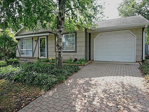 2nd image of 3737 Navarre Ct