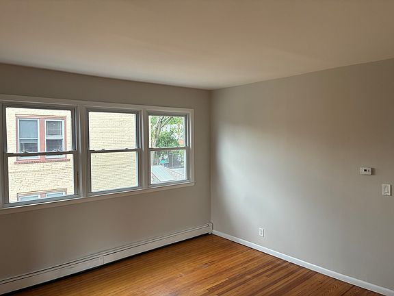 4th image of 69 Kossuth St Floor 2