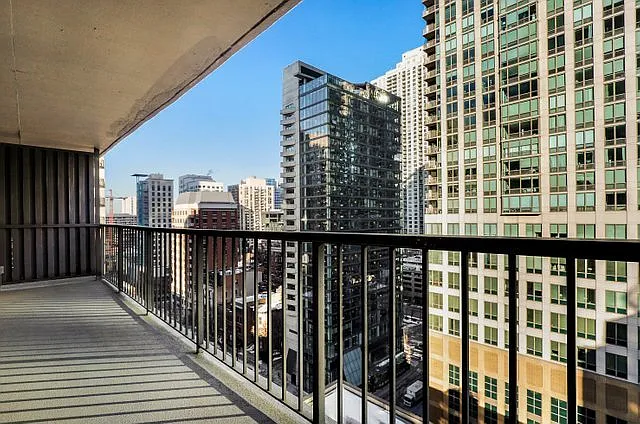 10 E Ontario St #1710 — Photo 2