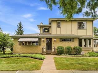 455 N Joyce St, Lombard, IL 60148
