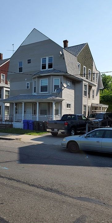 2nd image of 371-373 E Columbus Ave