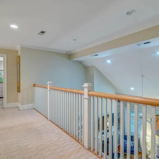 1050 Phillips Park Dr — Photo 19