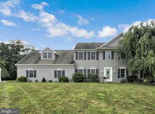 18 Fieldcrest Dr #L-0010, Palmyra, PA 17078