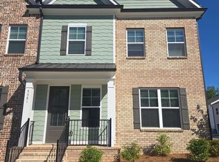 5381 Gray Birch Bnd, Flowery Branch, GA 30542