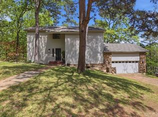 42 Stoneledge Dr, Maumelle, AR 72113