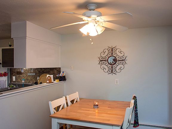 Dearborn Club Dining S