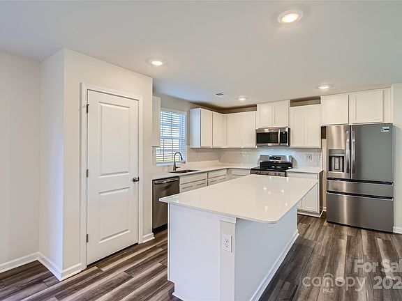 5th image of 1610 Cannonball Ln