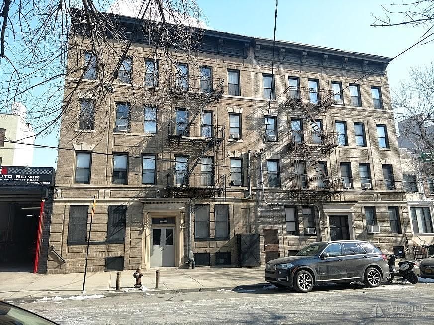 1st image of 1217 31st Ave APT 3A