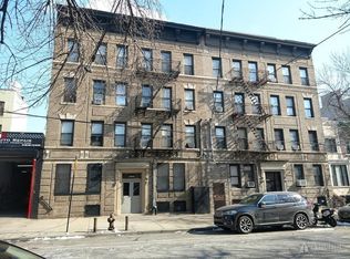 1217 31st Ave APT 3A, Astoria, NY 11106