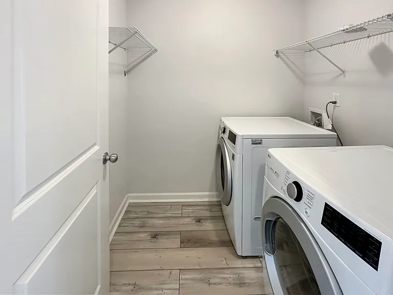 1019 Gold Cir — Photo 10