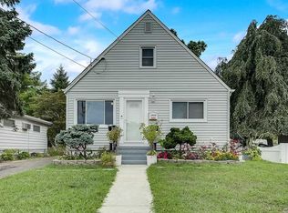 2929 Carnation Ave, Baldwin, NY 11510