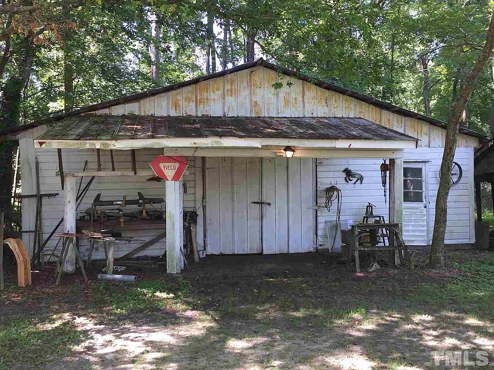 2nd image of 3751 E Garner Rd