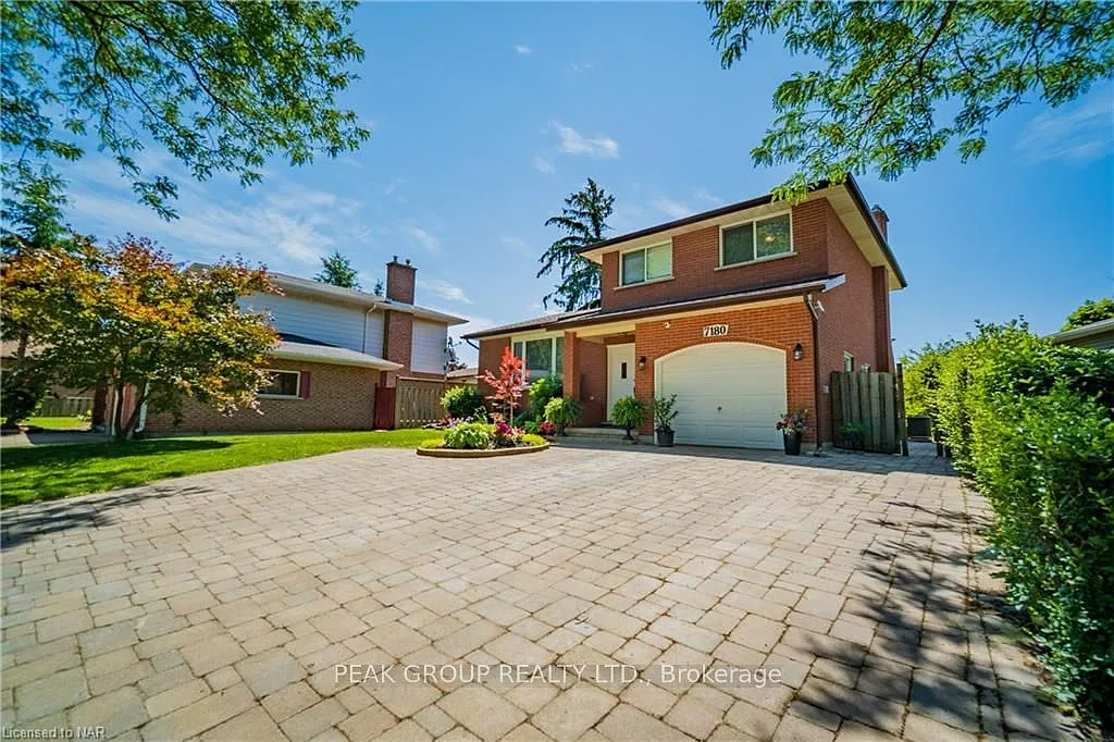 3 bed, $2,500 — Photo 2