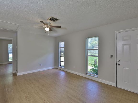 4th image of 15615 Waverly St APT 1
