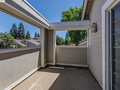 4th image of 4129 Moller Dr