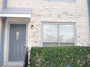 3004D Whisper Oaks Ln, Georgetown, TX 78628