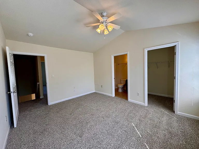 44 Blakely Ct — Photo 13