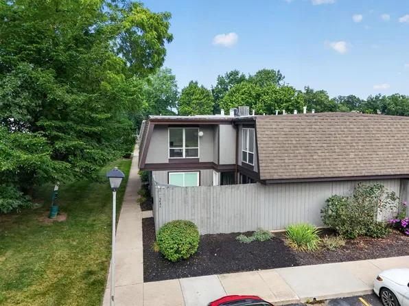 5421 Worthington Forest Pl E #1A, Columbus, OH 43229