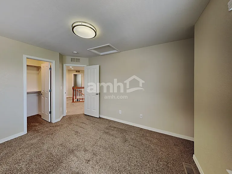 25568 E Glasgow Pl — Photo 18