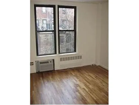 Rented by Douglas Elliman | media 33