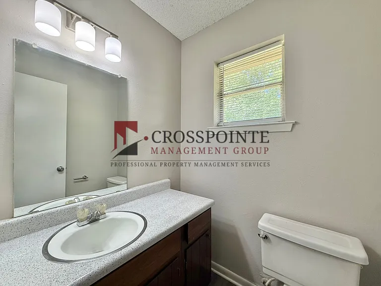 12402 Gentry Triplex — Photo 15