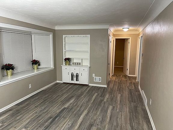 New flooring and paint