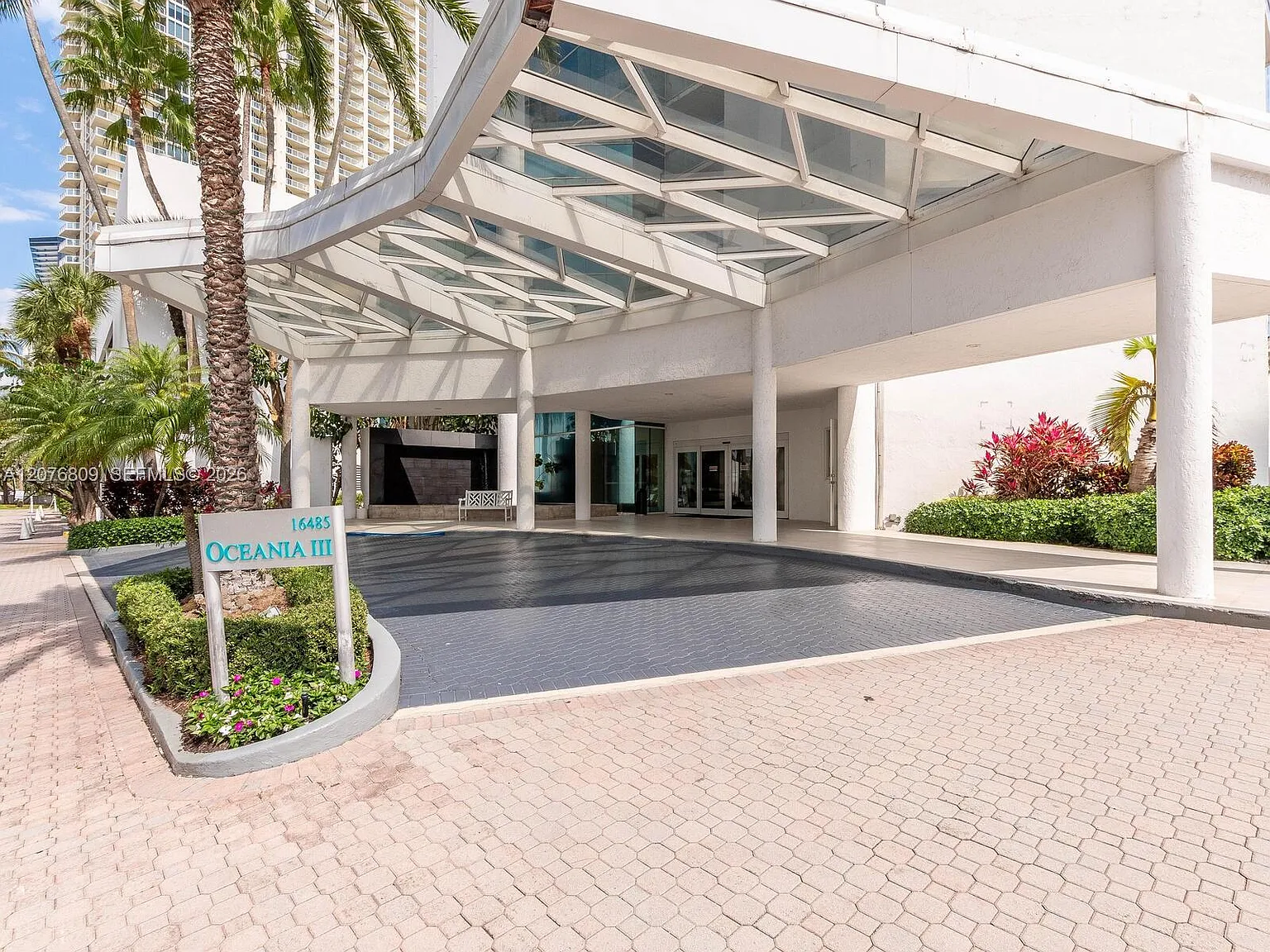 Oceania Iii Condo — Photo 3