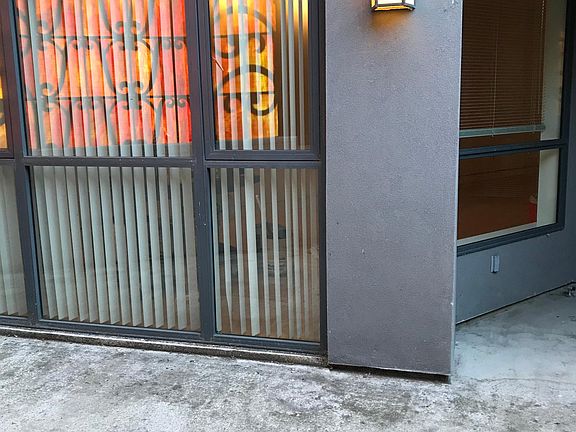 2nd image of 1630 California St #208