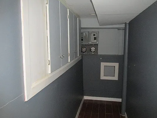 Rented by Windsor Homes Realty Corp | media 9