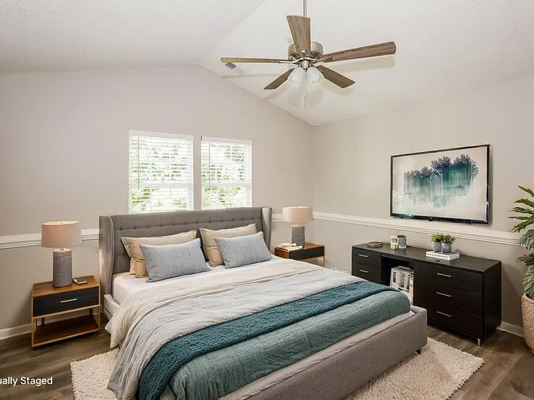 137 Lantana Dr — Photo 11