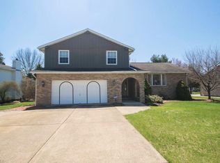 2008 54th St NE, Canton, OH