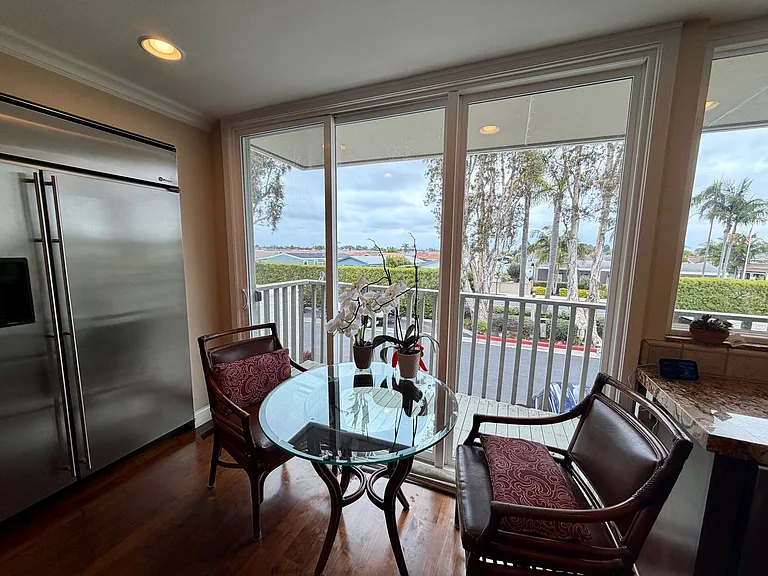 16397 Forest Hills Ln — Photo 4