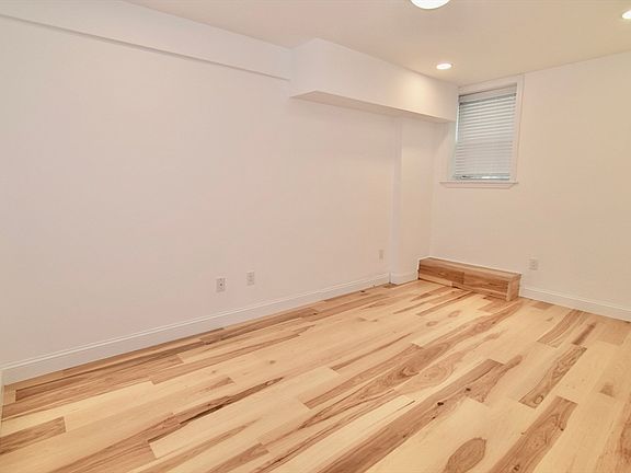 4th image of 73 Longwood Ave #72