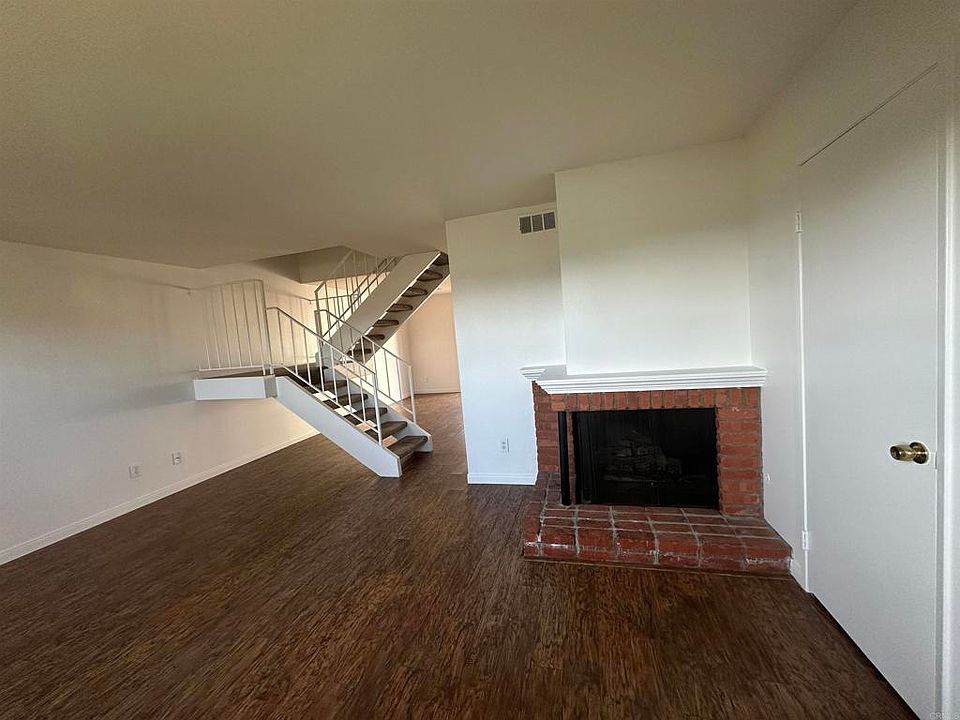 1st image of 859 Del Mar Downs Rd