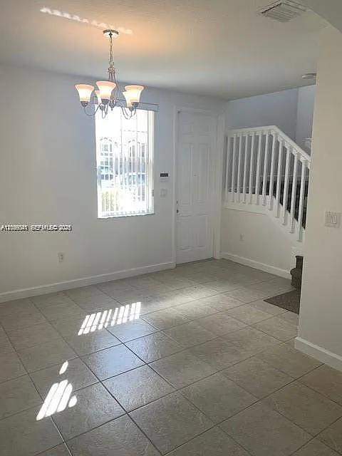 Villas At Carmel Condo No — Photo 4