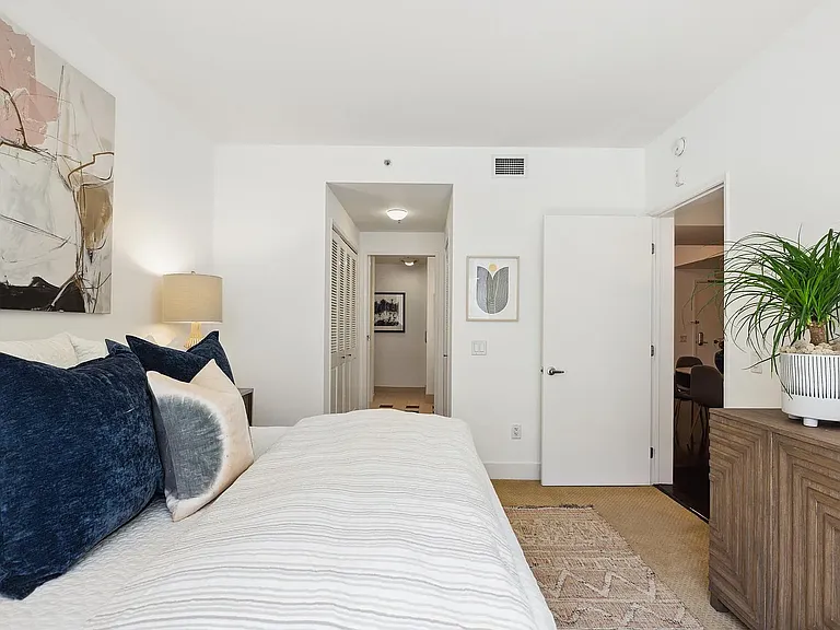 50 Lansing St #301 — Photo 32