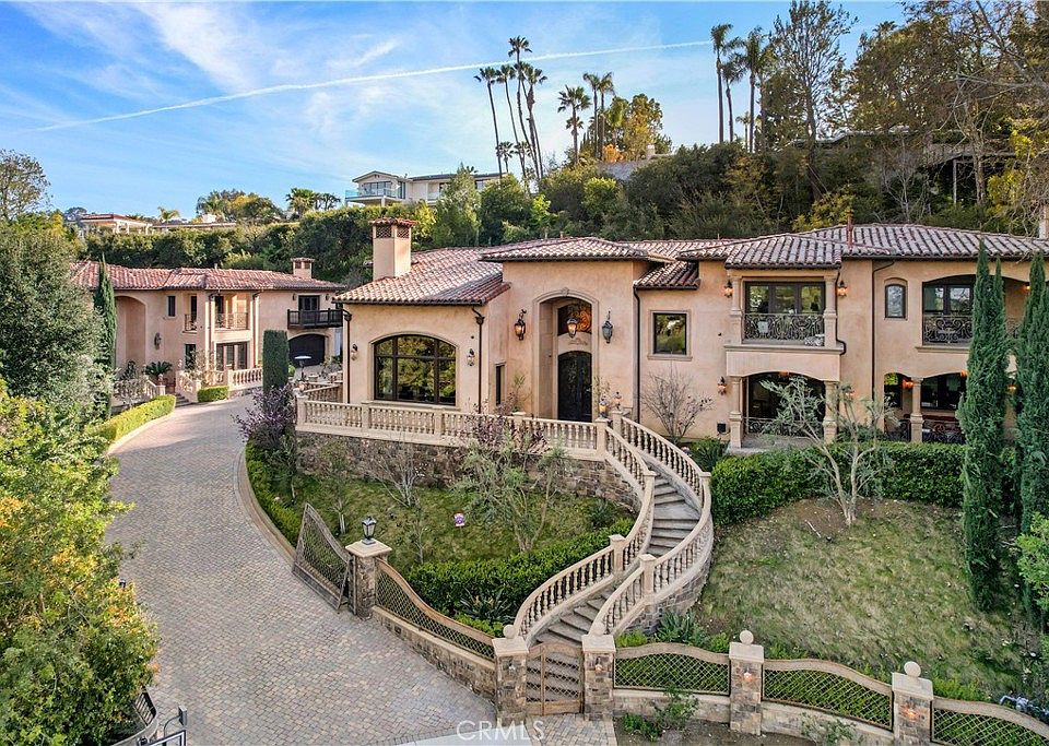 3930 Royal Oak Pl, Encino, CA 91436 MLS SR23090396 Zillow