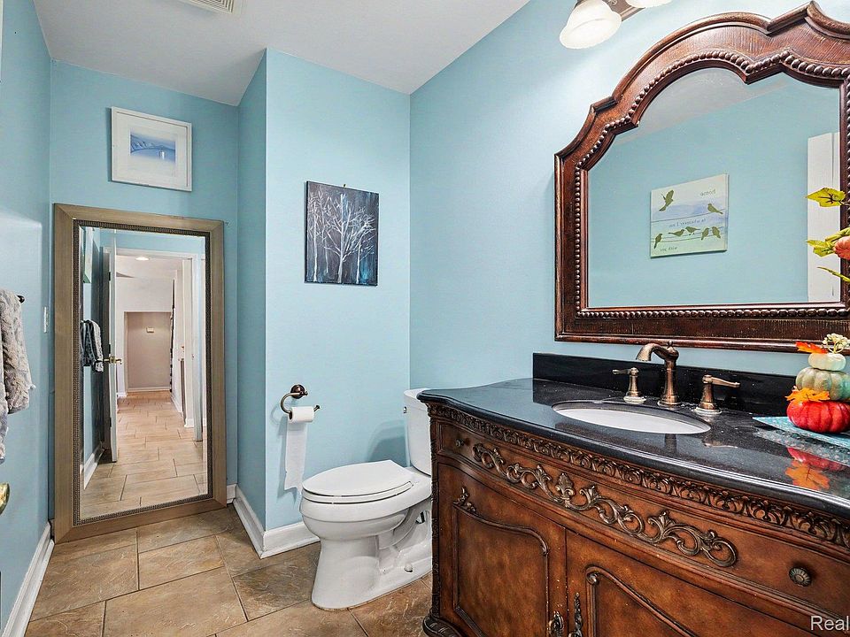 40540 Emerald Ln E, photo 18