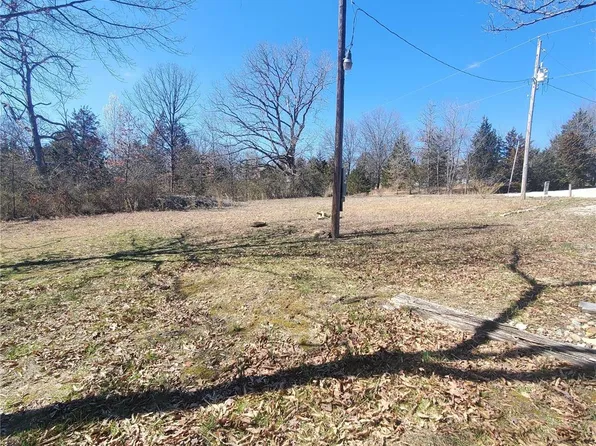 410 Lilac Ln, Saint Clair, MO 63077