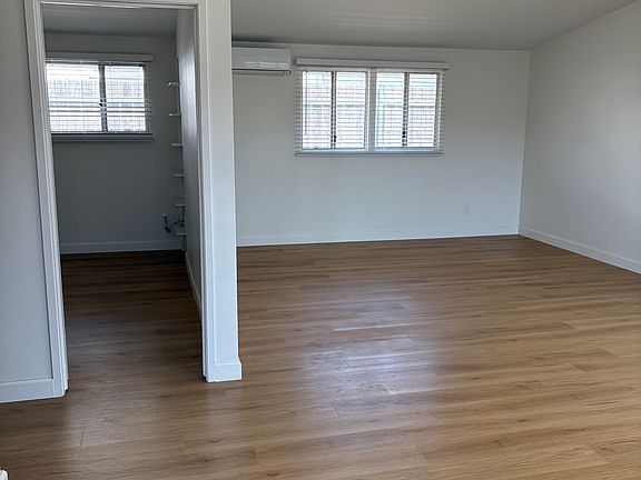 4th image of 8569 Blue Lake Dr #A