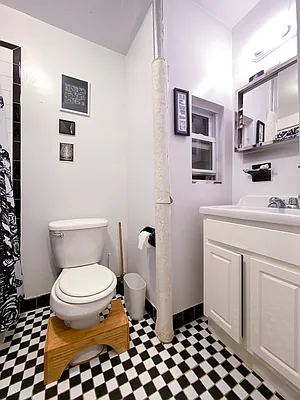 Rented by Compass | media 26