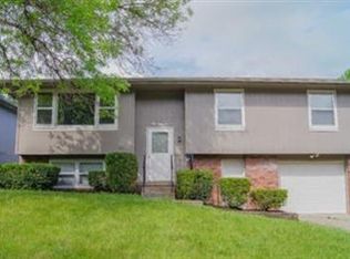 162 Oregon Trl, Lincoln, NE 68521