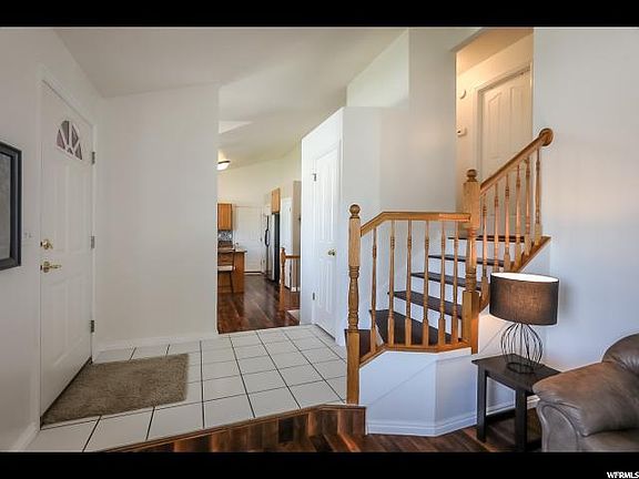 5th image of 2316 W Cynthia Ann Cir