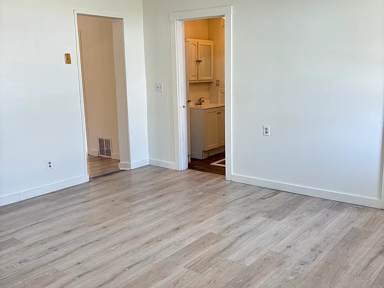 601 Meadow St #1 — Photo 1