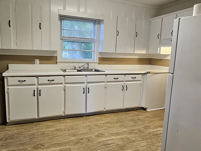 310 W Lafayette St — Photo 25