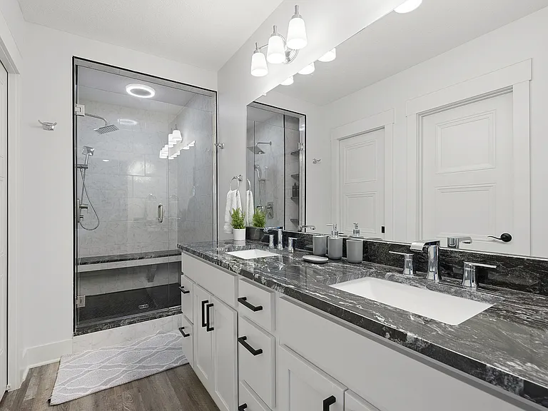 127 E 8th Ave — Photo 16