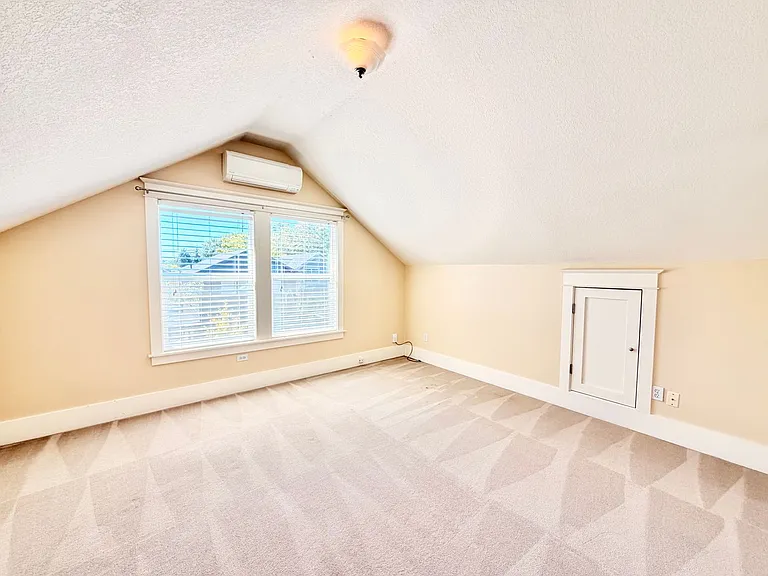 5319 NE 16th Ave — Photo 27