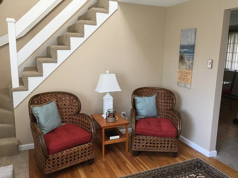 3 Feake Ave — Photo 36