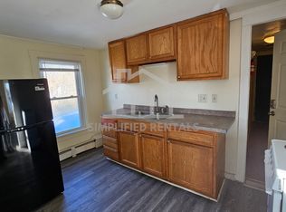 41 Grove St #5, Farmington, NH 03835